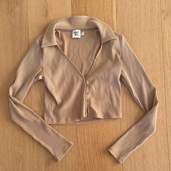 Princess Polly Tops - Princess Polly Tan Ribbed Cropped Button-Up Collar Top